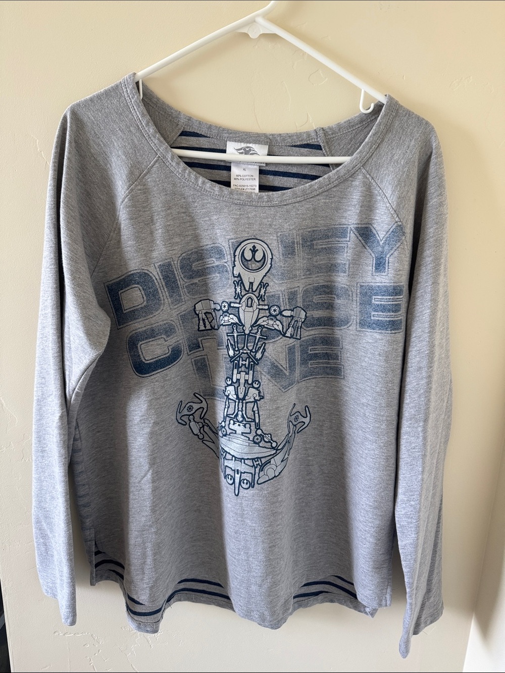 Disney Cruise Line Gray Graphic Sweatshirt
